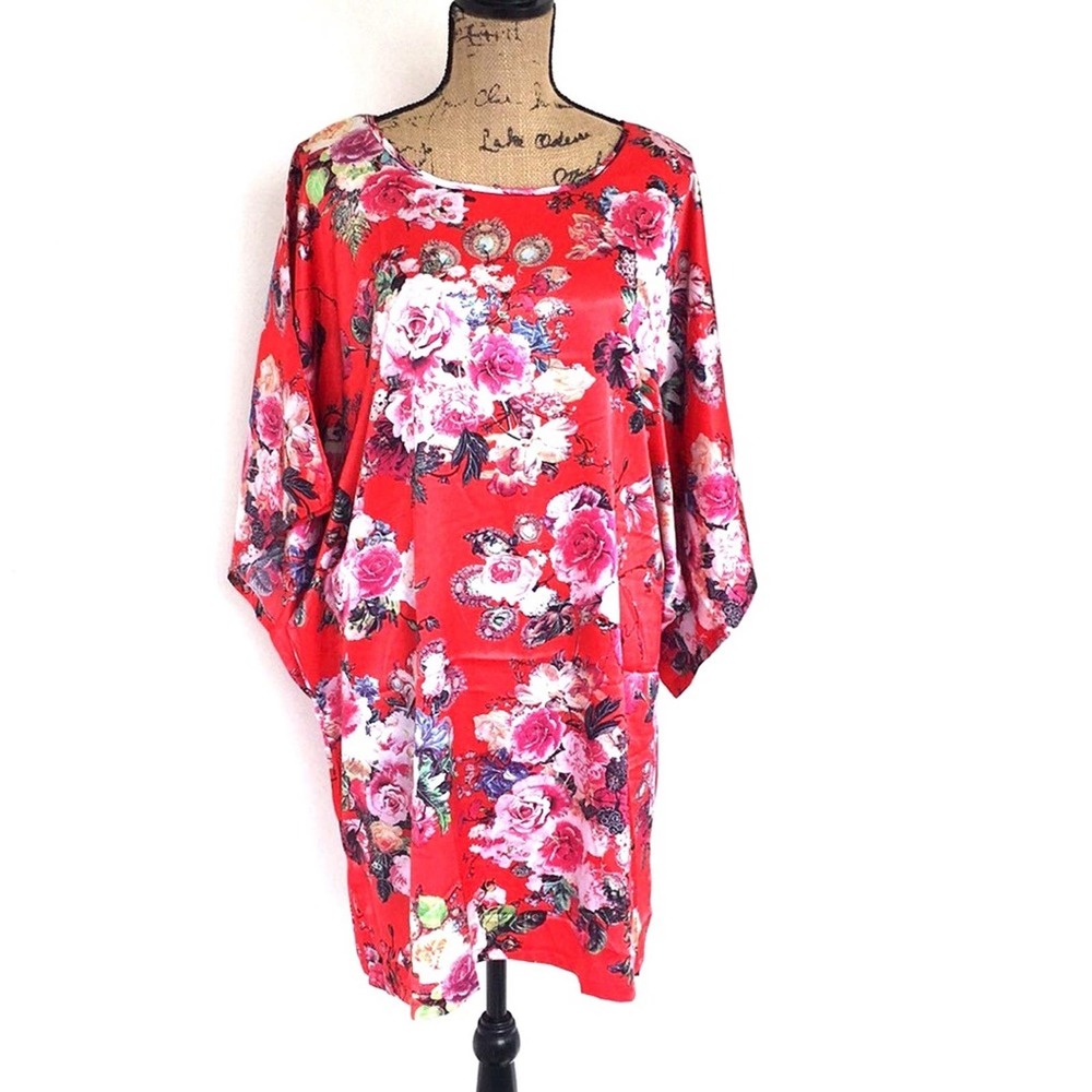 NC 100% silk red top/mini/tunic OS NWOT in EUC